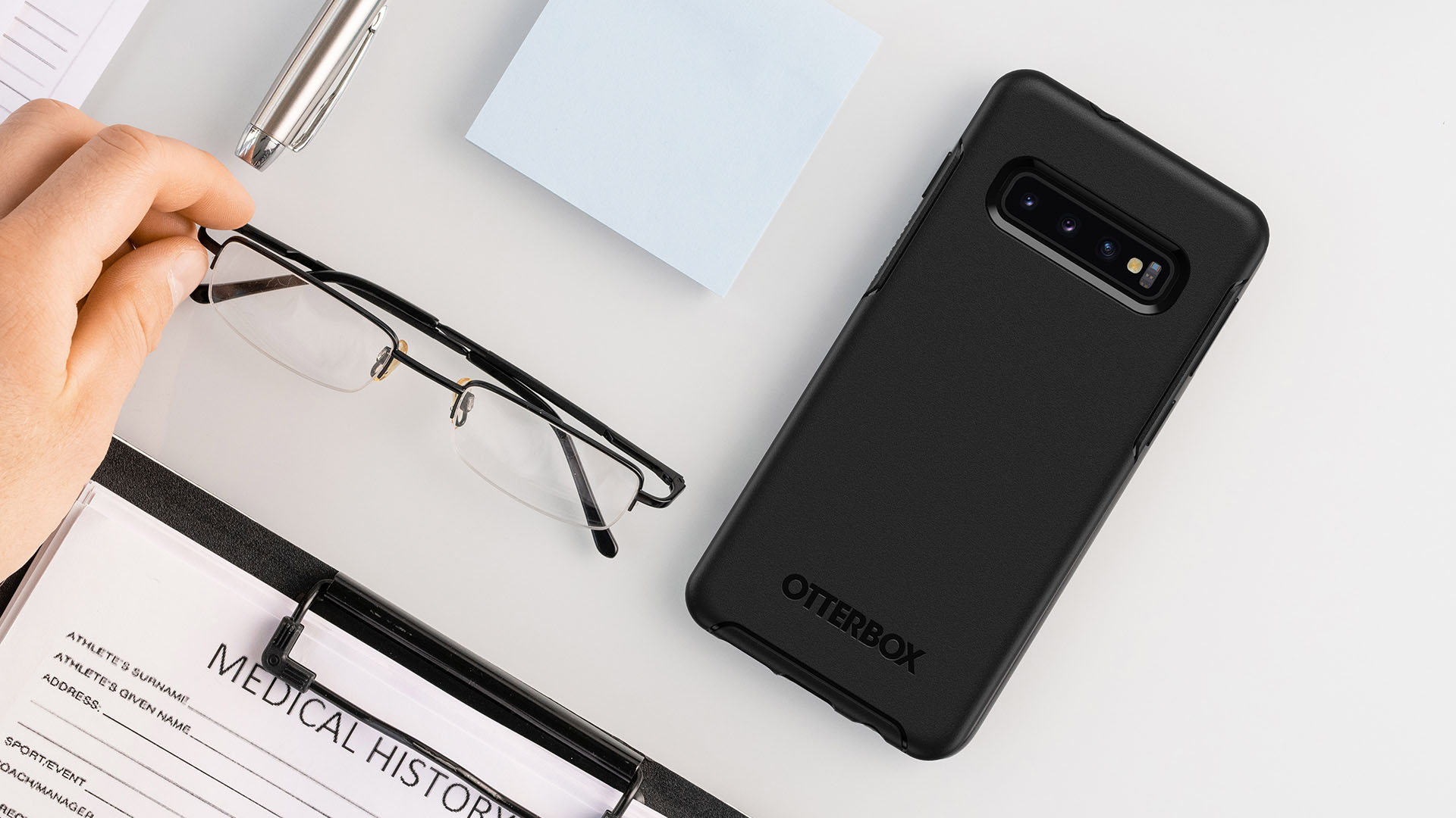 OtterBusiness case protected smartphone